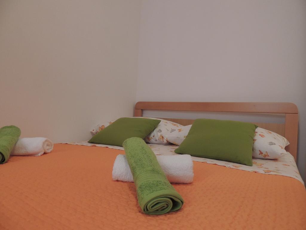 Apartment Asi Spalato Esterno foto