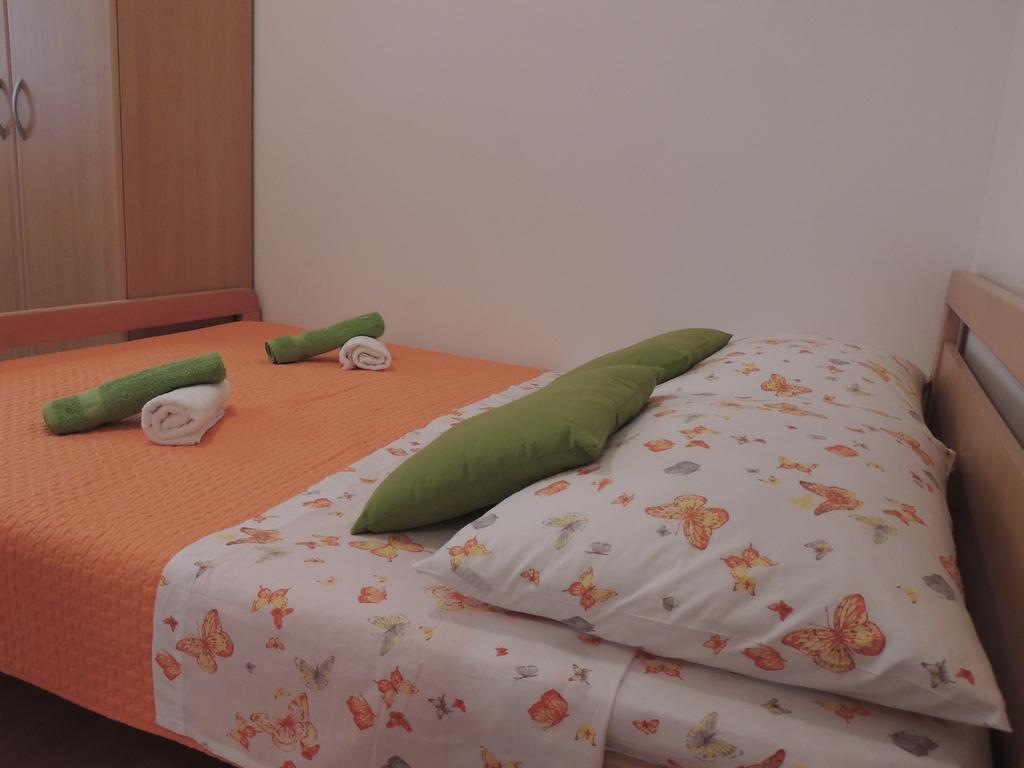 Apartment Asi Spalato Esterno foto