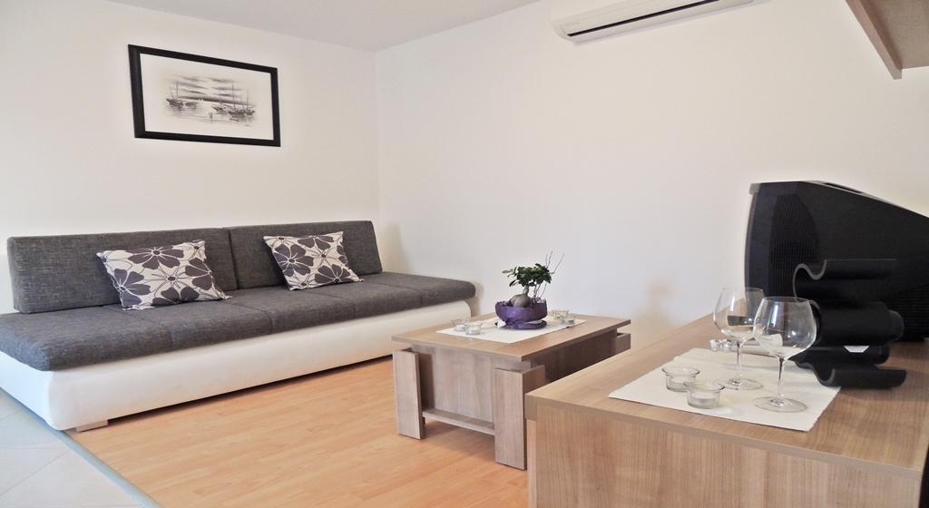 Apartment Asi Spalato Esterno foto