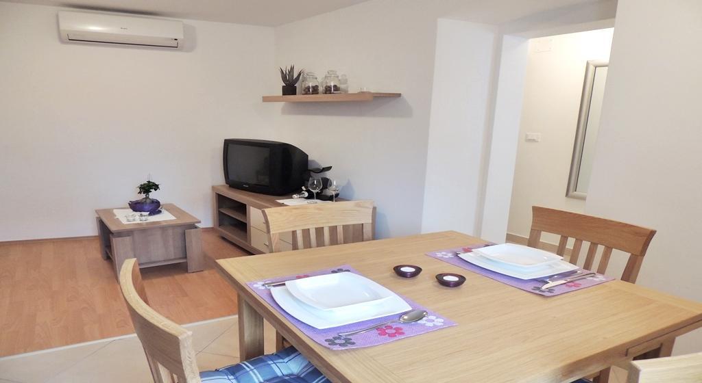 Apartment Asi Spalato Esterno foto